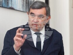 На снимката: доц. Йосиф Аврамов. Снимка „Сиела“