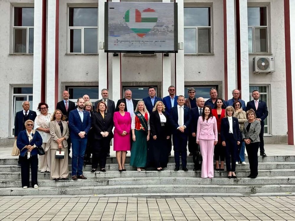 Светла Кьосева, главен редактор на сп. „Хемус“: Българската общност в Унгария насърчава сближаването на български и унгарски селища