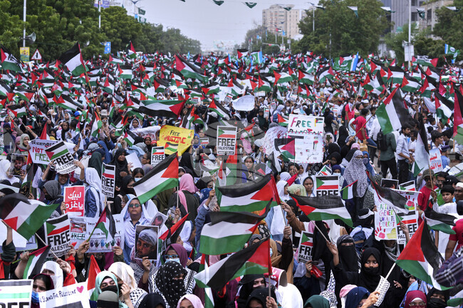 Pakistan Mideast Wars