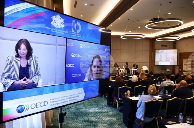 Членството в ОИСР ще даде на България глас при оформянето на глобалния дебат, каза Гандия Робъртсън, старши юридически съветник в ОИСР