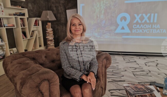 Есенното издание на „Салон на изкуствата“ е още по-мащабно от пролетното, казва пред БТА директорът на НДК – Андрияна Петкова