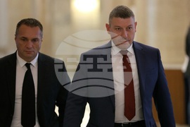 Парламент - Комисия за контрол над службите за сигурност - закрито заседание
