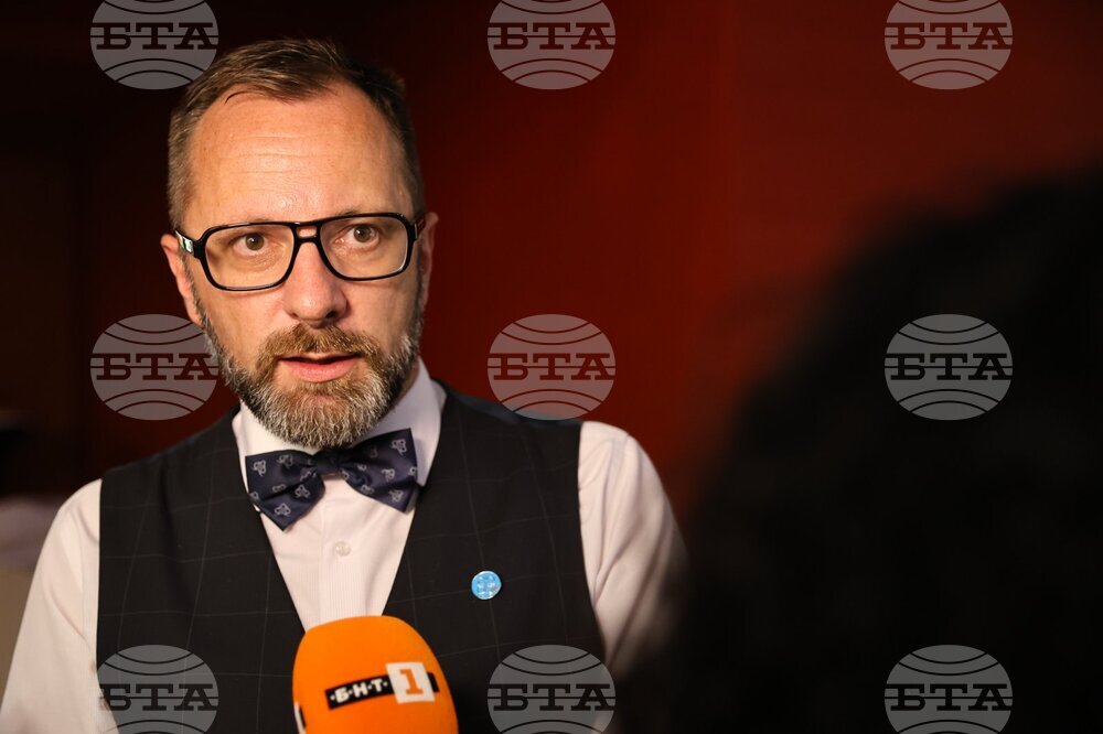 Спрямо предишни години има намаляване на катастрофите, загиналите и ранените, каза председателят на АПИ Йордан Вълчев в Пловдив