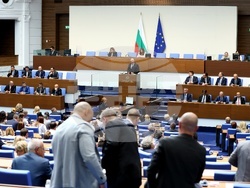 Народно събрание - вот на недоверие - гласуване