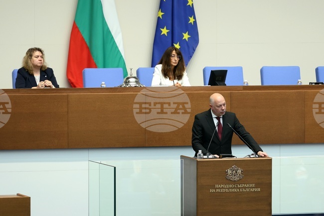 PM: Cabinet Continues Work to Maintain Stability and Foster Partnerships with Institutions