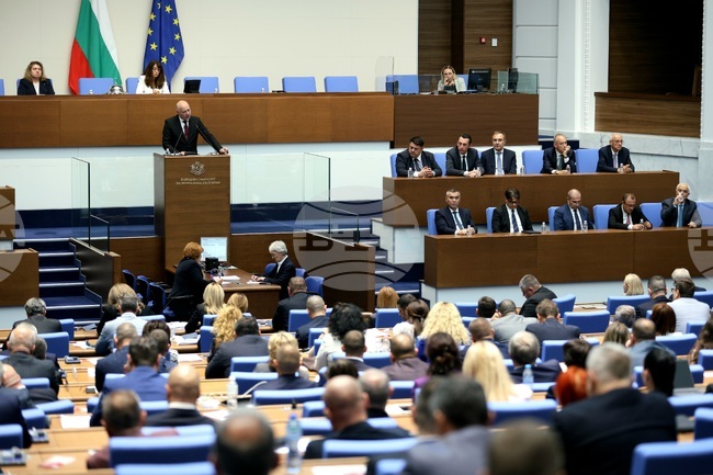 PM Zhelyazkov’s Government Survives Fifth No-Confidence Vote