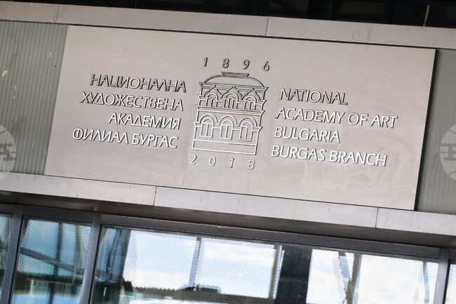 Art Professors from Sofia, Lodz, Gdansk Open Exhibition in Burgas