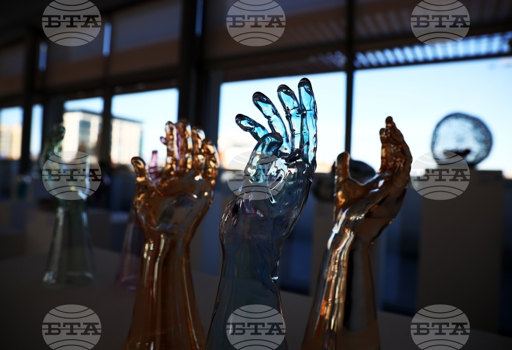 Международно биенале на стъклото 2025