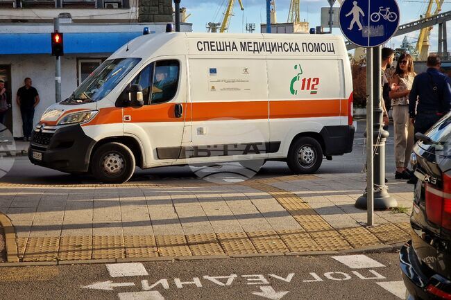 Дете с електрическа тротинетка пострада при катастрофа във Враца