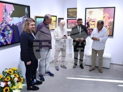 „Острови на светлината"- изложба - откриване