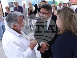 „Острови на светлината"- изложба - откриване