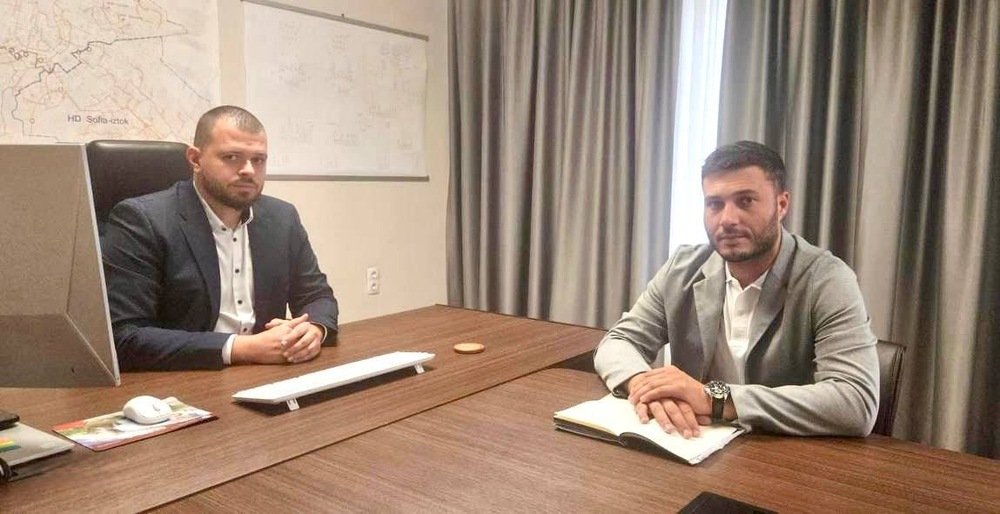 Кметът на район “Искър” и директорът на „Топлофикация“ разговаряха по повод плануваните ремонти в столичния квартал „Дружба-2“