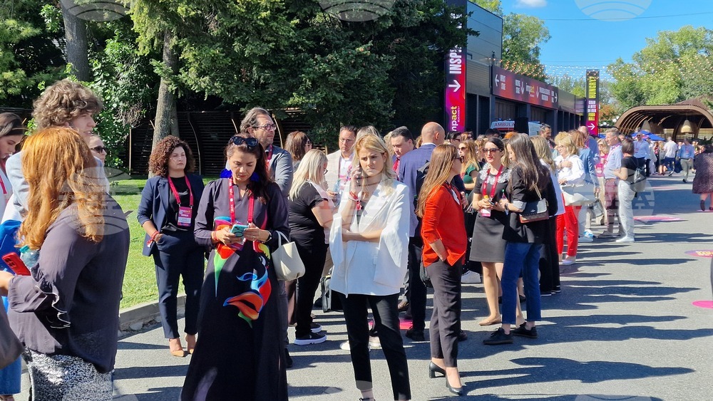 Румъния - Букурещ - международно и бизнес технологично събитие “Impact Bucharest”