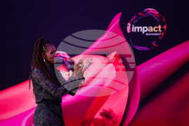 Румъния - Букурещ - Мишел Обама - международно и бизнес технологично събитие “Impact Bucharest”