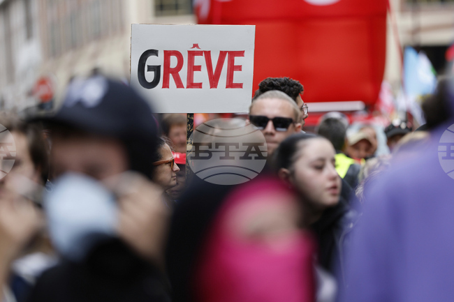 Френски синдикати обявиха, че ще организират нови протести на 2 октомври 