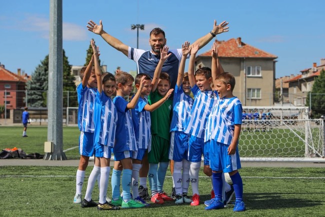 Дунав ще разкрие групи по футбол във всички детски градини и училища в Русе
