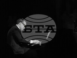 Postmodern Jukebox изправиха публиката в София на крака, снимка – Даниел Димитров/БТА