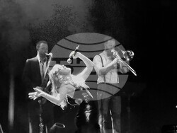 Postmodern Jukebox изправиха публиката в София на крака, снимка – Даниел Димитров/БТА