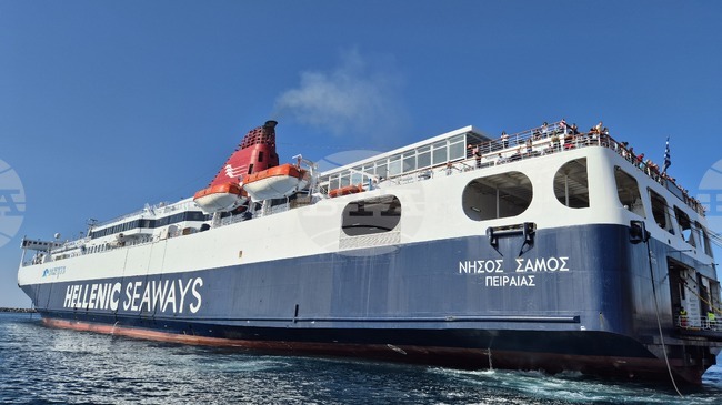 Гърция поднови издаването на бързи визи на турските граждани за туристически посещения на егейски острови 