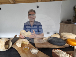 Село Черни Вит - Празник на домашните сирена