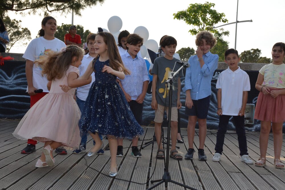 С водосвет днес ще бъде открита новата учебна година в училището за български език към Зографския манастир „Св. вмчк. Георги“ в Солун