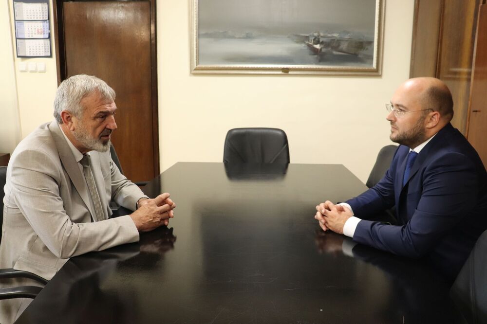 ОА Русе: Правосъдният министър откри в Русе Регионален център за консултиране