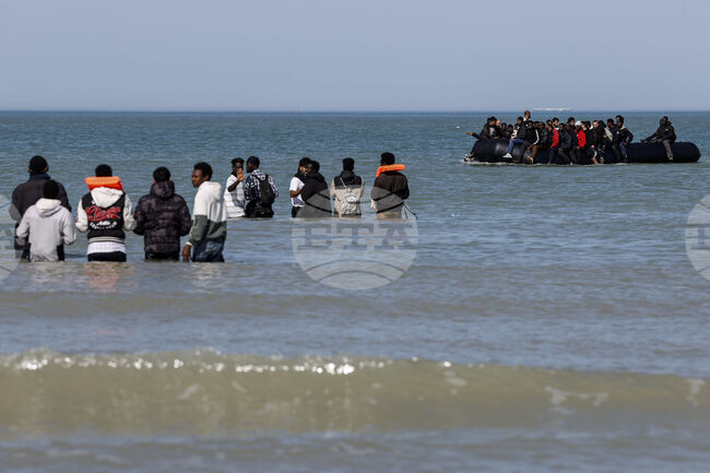 Френски съд издаде тежки присъди срещу мрежа от трафиканти заради корабокрушение в Ламанша