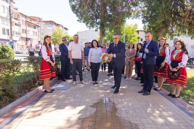 Официално откриха обновената административна сграда в Джебел