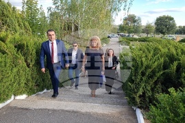 Молдова - Тараклия - Илияна Йотова - ученици - студенти - награди