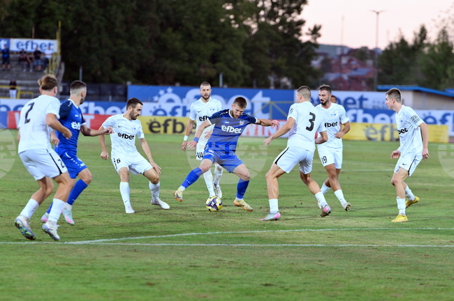 Спартак Варна победи Монтана на стадион "Огоста" и се изкачи на десето място в класирането