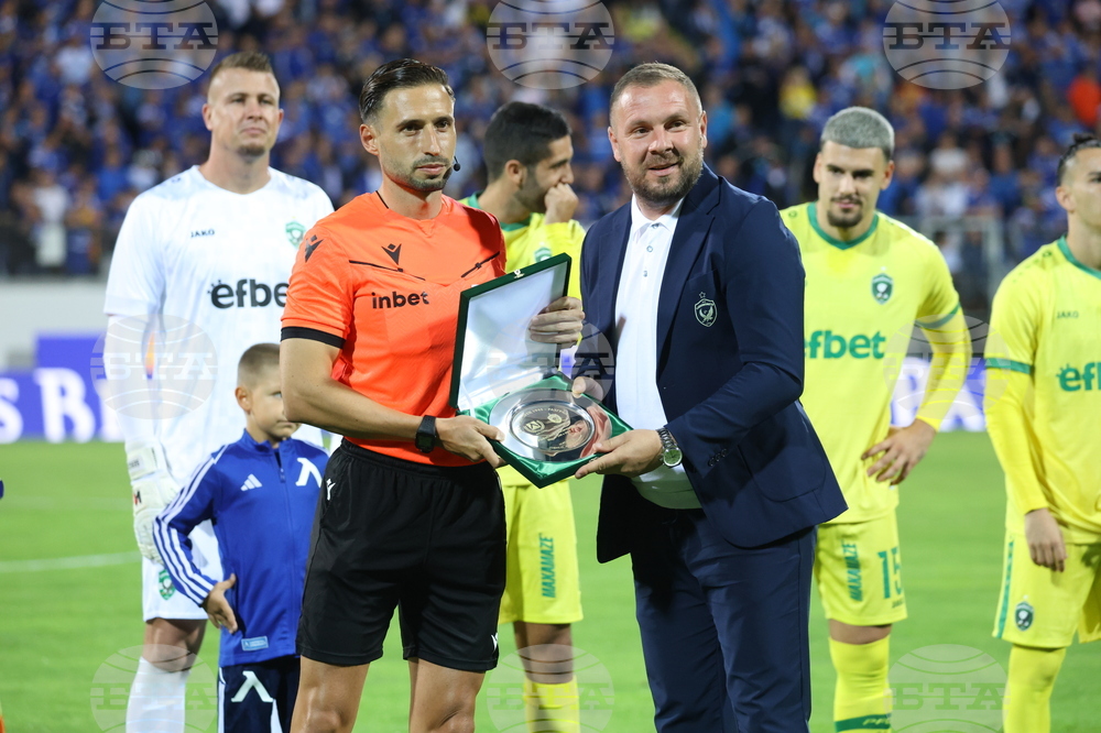 УЕФА отново даде мач от младежката Шампионска лига на Радослав Гидженов