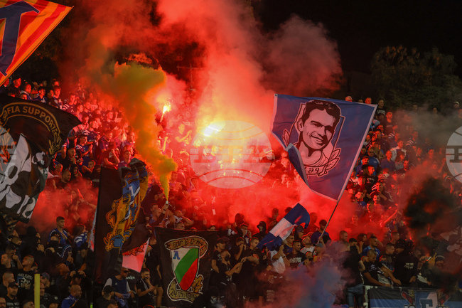 Дисциплинарната комисия наложи на Левски глоби за общо 7800 лева след дербито с Лудогорец