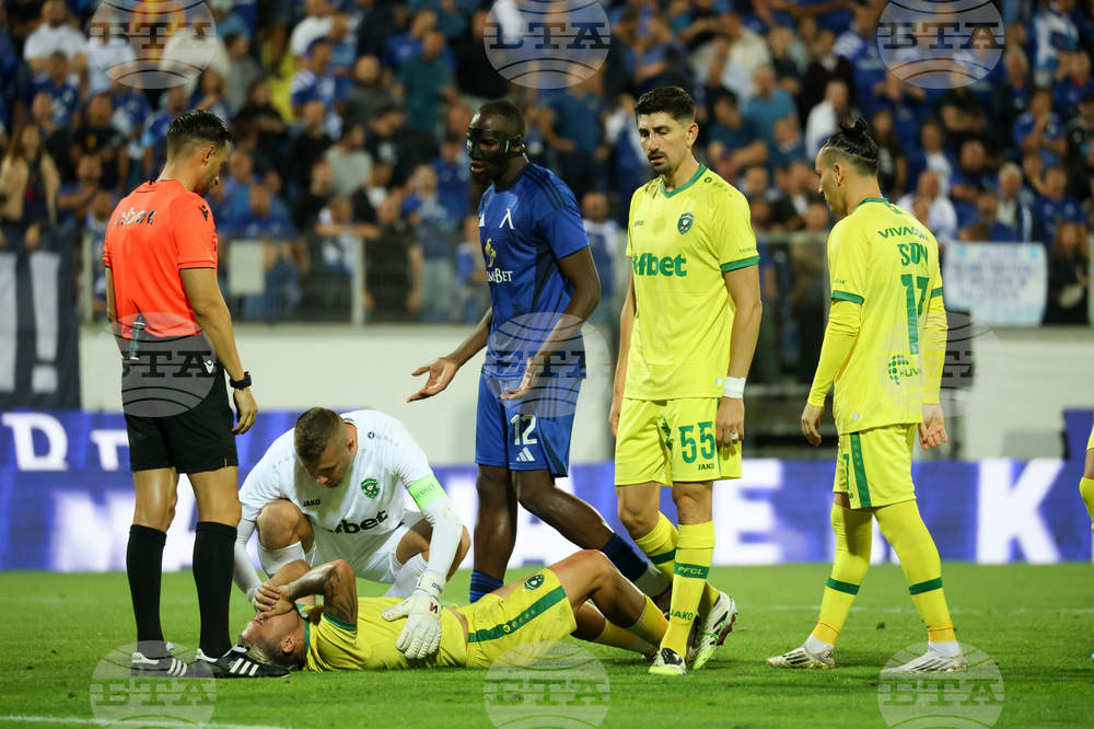 Левски с искане за достъп до ВАР-аудиото на мача с Лудогорец