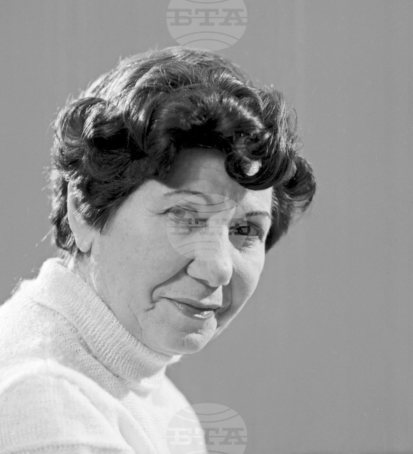 Проф. Райна Михайлова - оперна певица