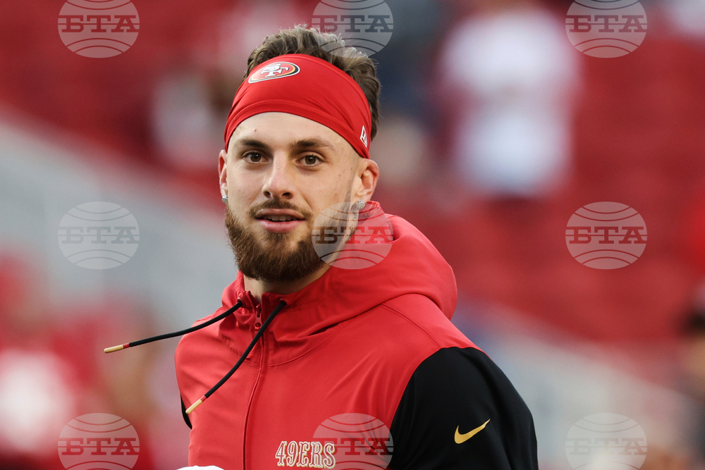 49ers Pearsall Shot Football