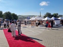 Молдова - Тараклия - Илияна Йотова - етнофестивал - откриване