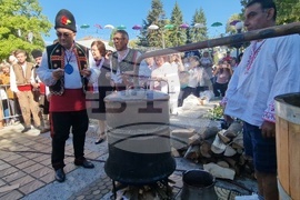 Троян - Български фестивал на сливата - ден втори