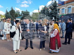 Молдова - Тараклия - Илияна Йотова - етнофестивал - откриване