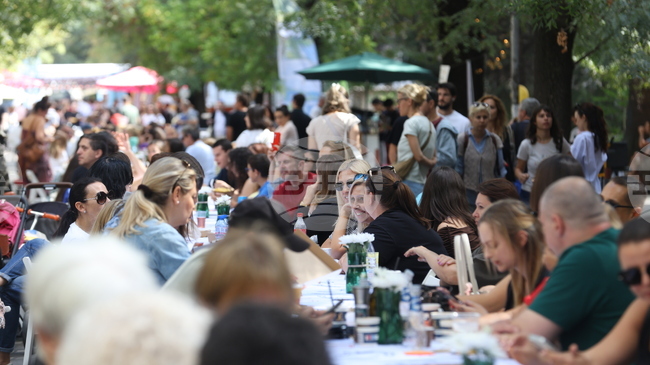 С жива музика, базар и разнообразни работилници ще се проведе ежегодното квартално събитие „Лагера празнува 2026“