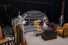 Ямбол - „За кого се вдига завесата“ - нов театрален спектакъл