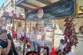 Сърбия - Цариброд - Състезание по традиционно приготвяне на айвар