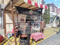 Сърбия - Цариброд - Състезание по традиционно приготвяне на айвар