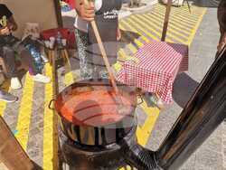 Сърбия - Цариброд - Състезание по традиционно приготвяне на айвар