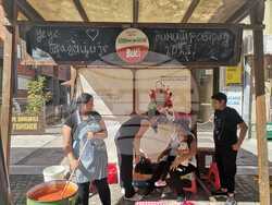 Сърбия - Цариброд - Състезание по традиционно приготвяне на айвар