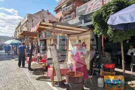 Сърбия - Цариброд - Състезание по традиционно приготвяне на айвар