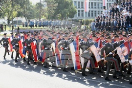 Сърбия - военен парад