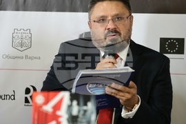 Варна - списание ЛИК „Царете на смеха на 100“ - представяне