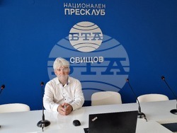 Национален пресклуб на БТА Свищов - списание ЛИК - представяне - Альоша Кушлов