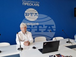 Национален пресклуб на БТА Свищов - списание ЛИК - представяне - Альоша Кушлов