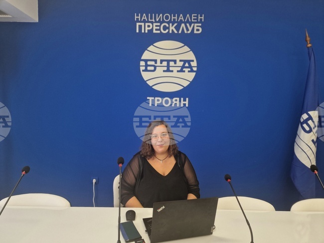 Това, което прави актьори като Парцалев и Калоянчев „вечни“, е честността, която носят, каза режисьорът Детелина Станева